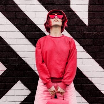 Tendințele în moda pentru femei în 2023: Cele mai apreciate ținute și stiluri de îmbrăcăminte