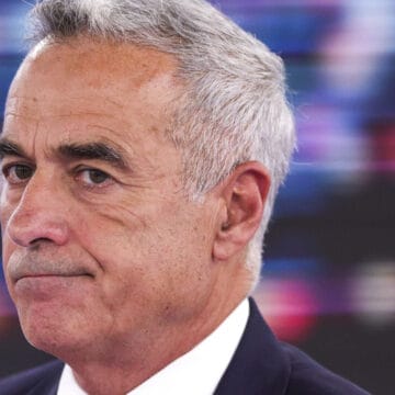 Cine este Călin Georgescu? Portretul candidatului-surpriză din alegerile prezidențiale din 2024