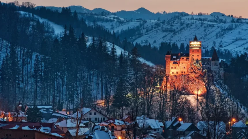 castelul-bran-sarbatori-de-iarna Tradițiile de Sărbători din Zona Bran, România